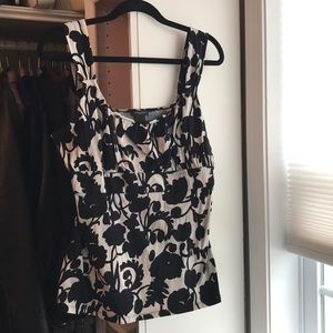 Ann Taylor Tops - Ann Taylor Black & White Cami Ann Taylor Tops - Ann Taylor Black & White Cami